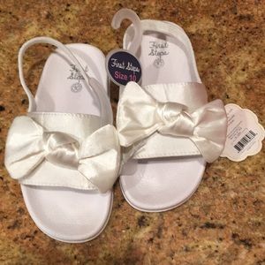 Sandals size 10 toddler girls